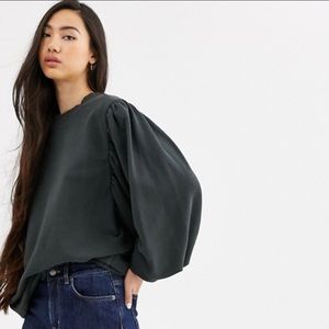 Zara balloon sleeve sweater - black